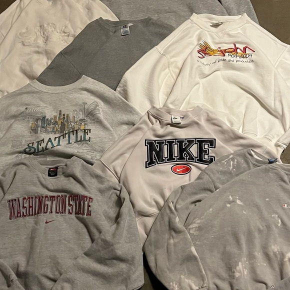 Vintage crew necks! Nike, Russel, Hanes - Picture 1 of 5